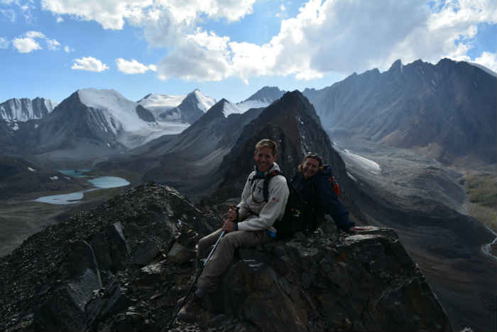 السياحة في قرغيزستان 13 قرغيزستان Sary Mogol Kyrgyzstan